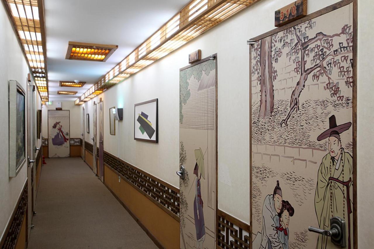 Jeonju Hanok Taejogung Hotel المظهر الخارجي الصورة