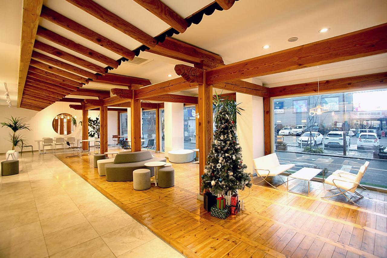 Jeonju Hanok Taejogung Hotel المظهر الخارجي الصورة