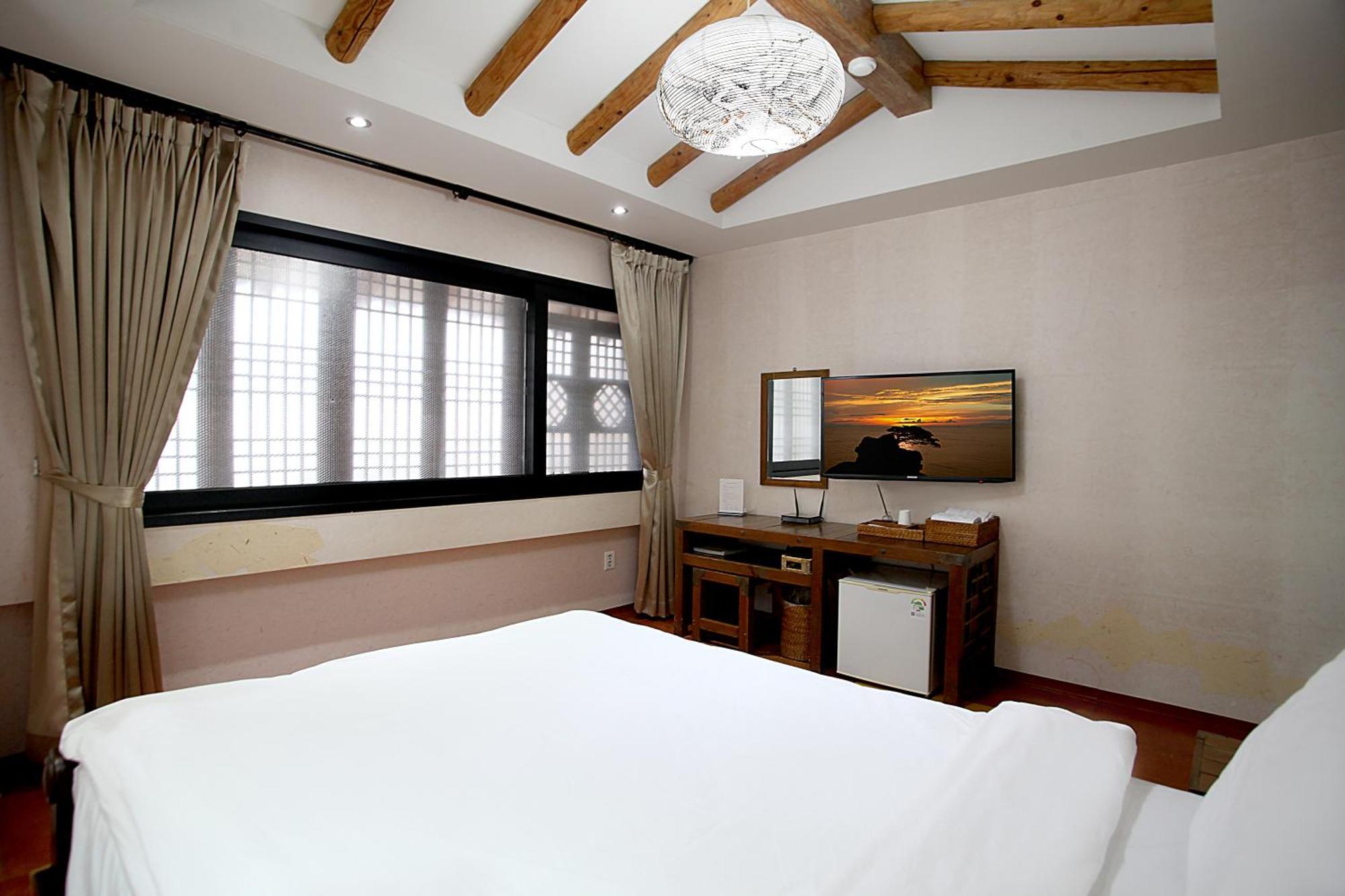Jeonju Hanok Taejogung Hotel الغرفة الصورة