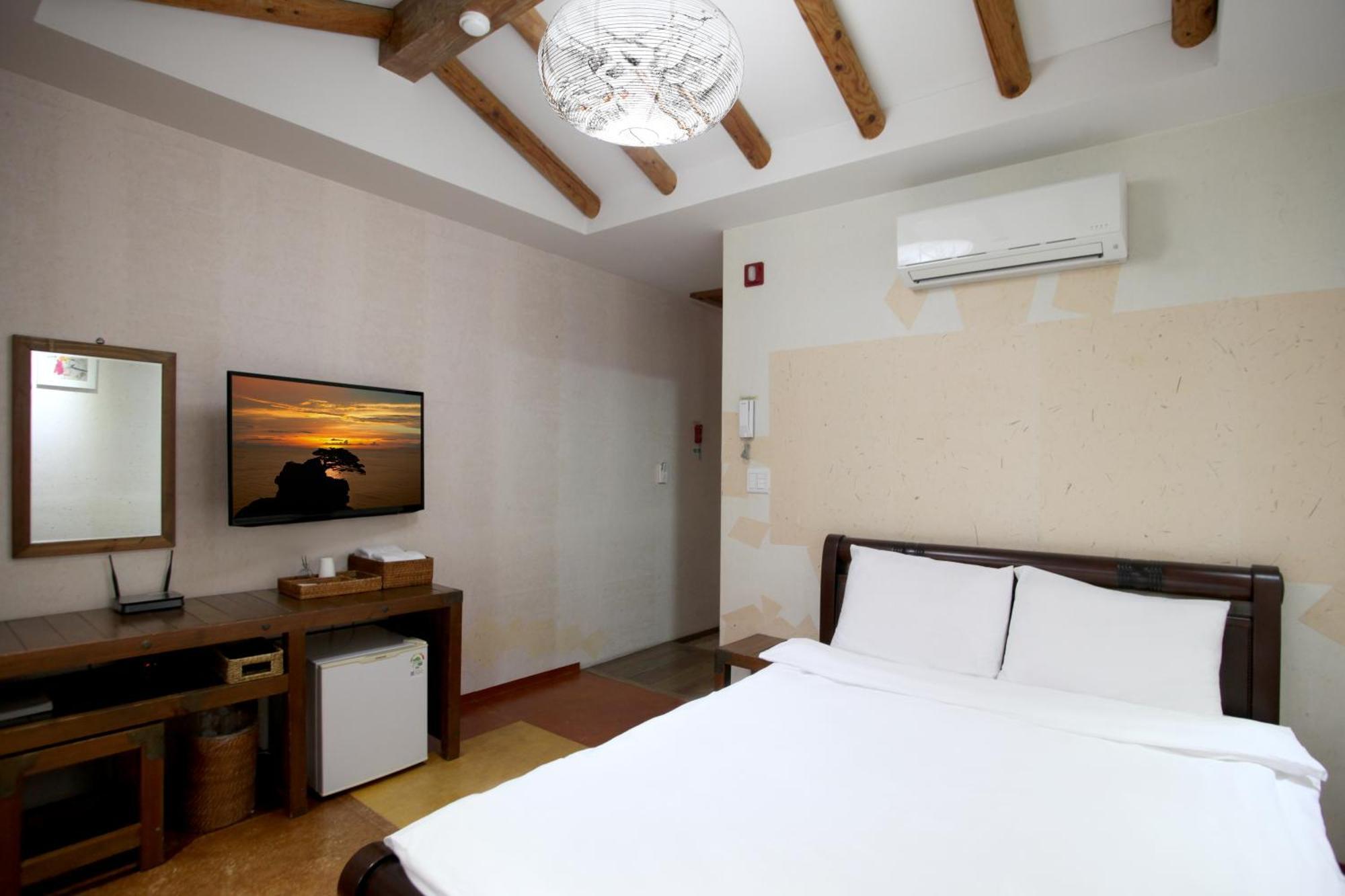 Jeonju Hanok Taejogung Hotel الغرفة الصورة