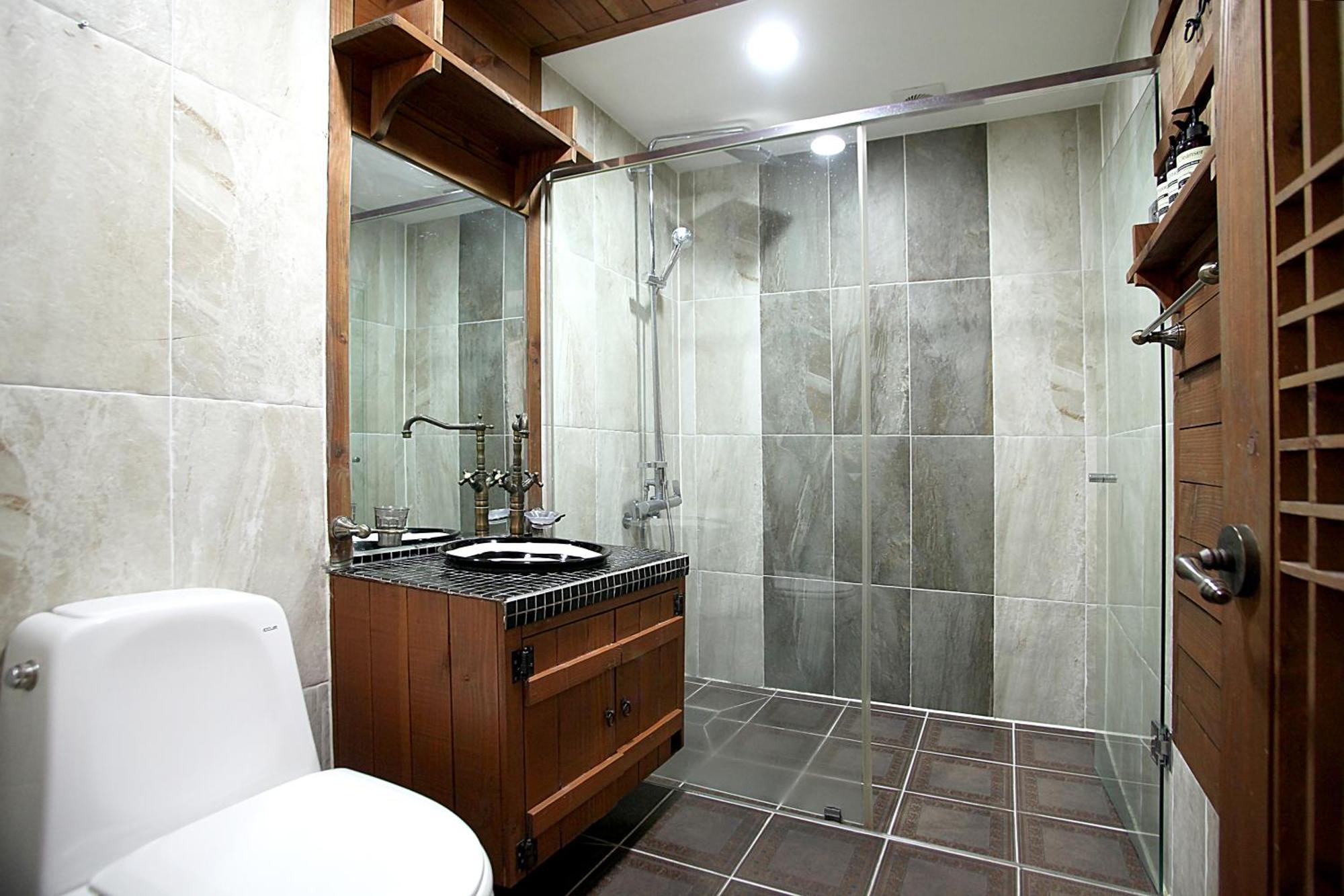 Jeonju Hanok Taejogung Hotel الغرفة الصورة